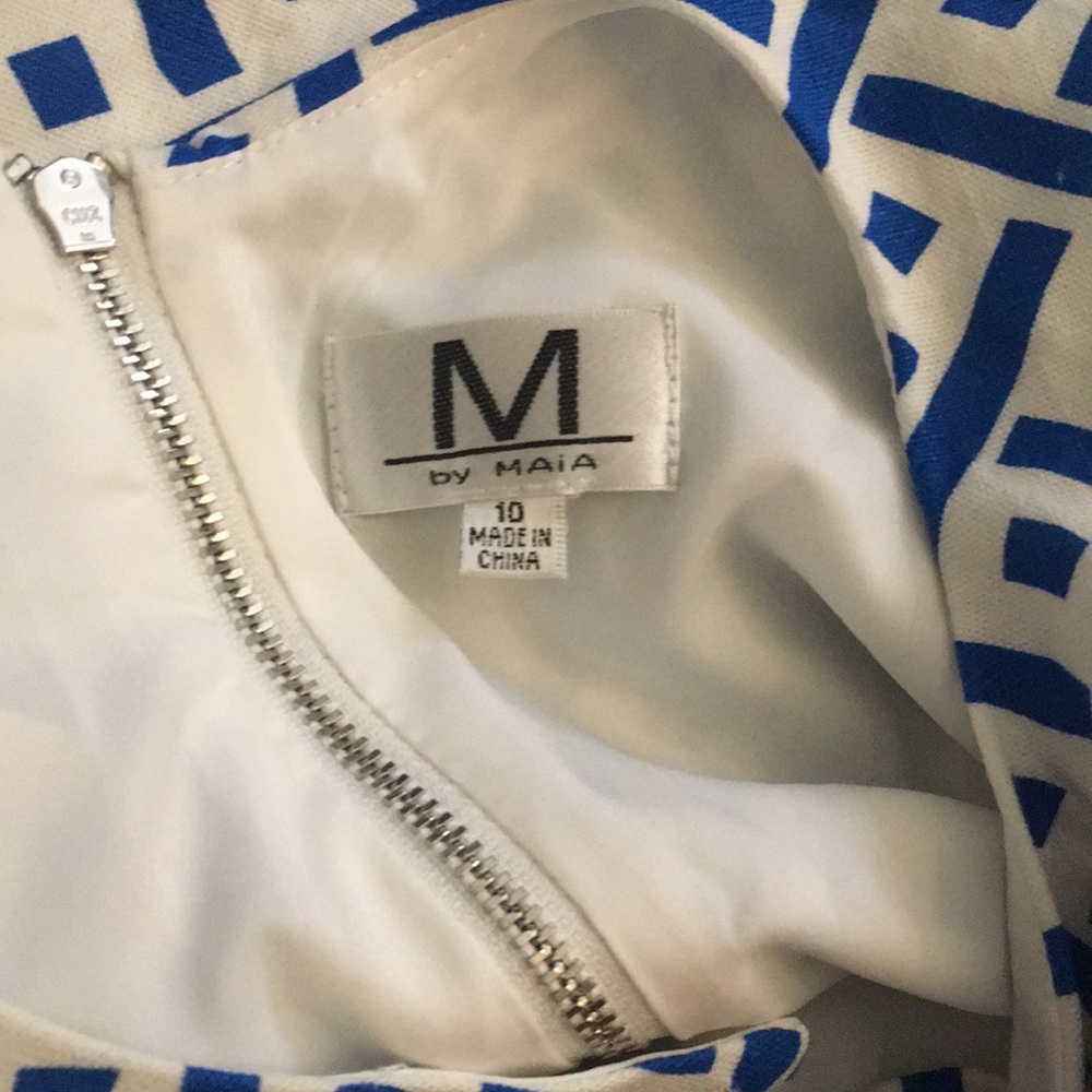 DRESS - Picture 3 of 3